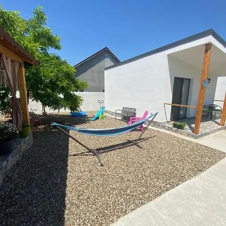 Vara La بيت ضيافة